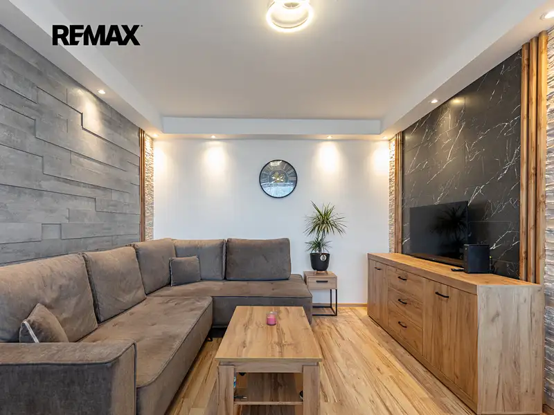 Prodej bytu 3+1 62 m², Most – náhled fotky 1