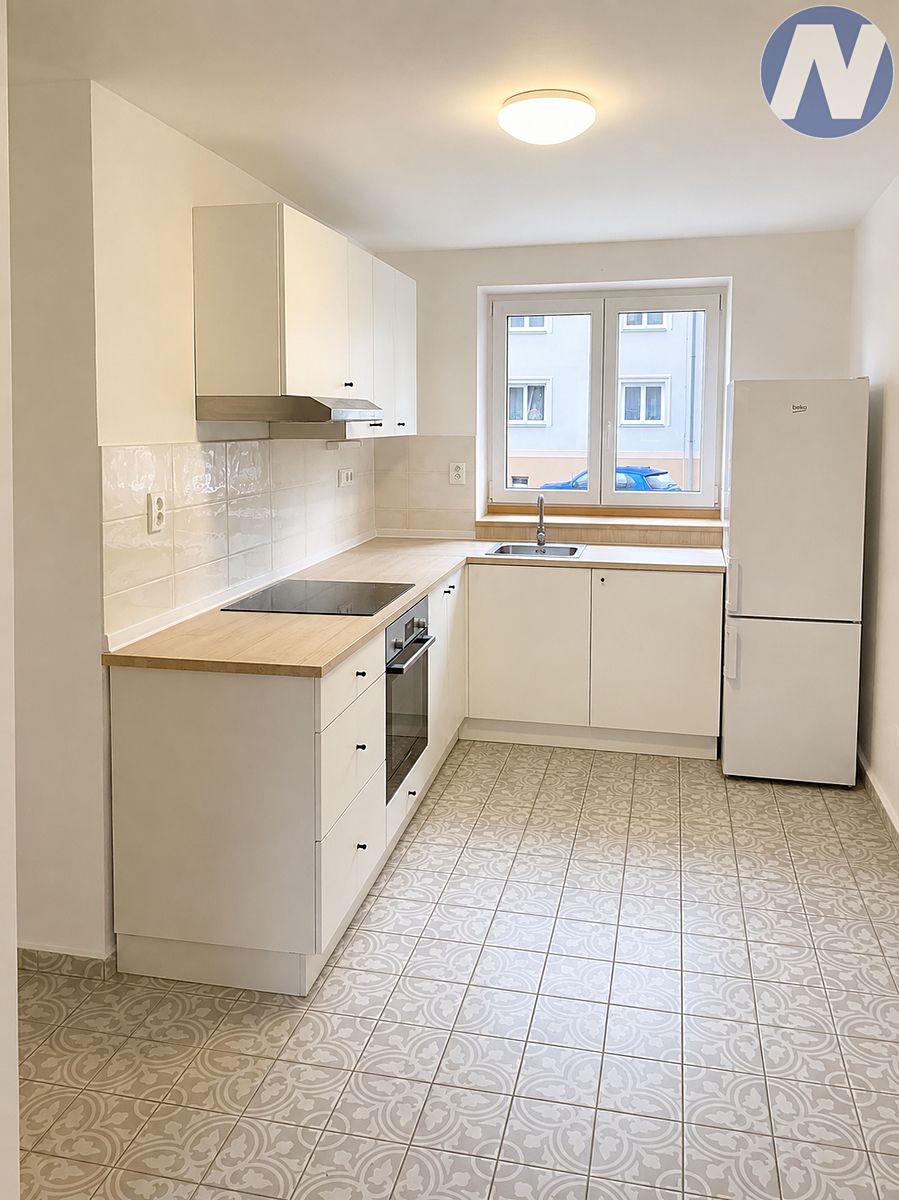Pronájem bytu 2+1 60 m² – fotografie 2