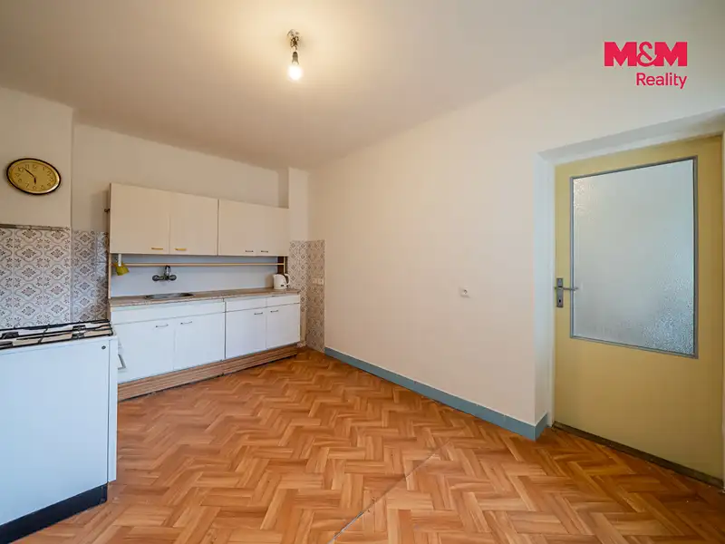 Prodej rodinného domu 120 m², pozemek 1381 m², Nosislav – náhled fotky 2