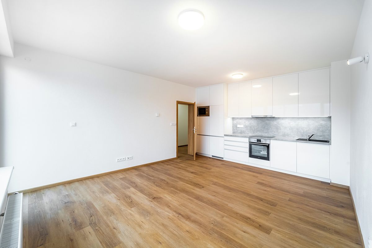Pronájem bytu 3+kk 67 m²