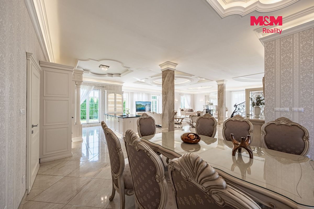 Prodej obchodního prostoru 356 m² – fotografie 5
