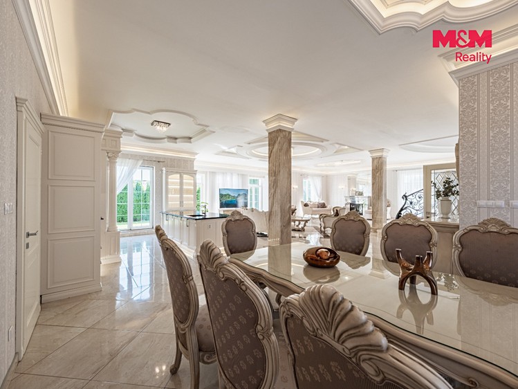 Prodej komerčního prostoru, 356 m² (5 z 30)