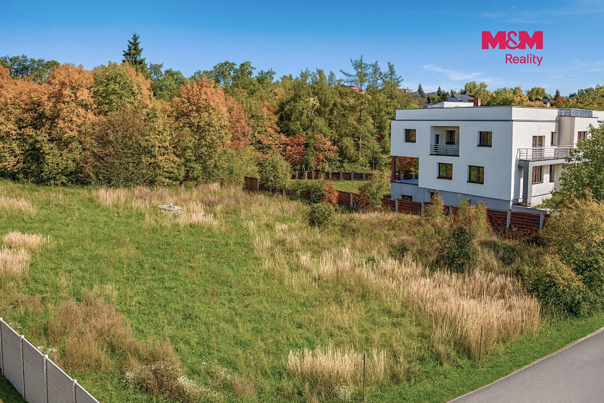 Prodej stavebního pozemku 1106 m² – fotografie 3