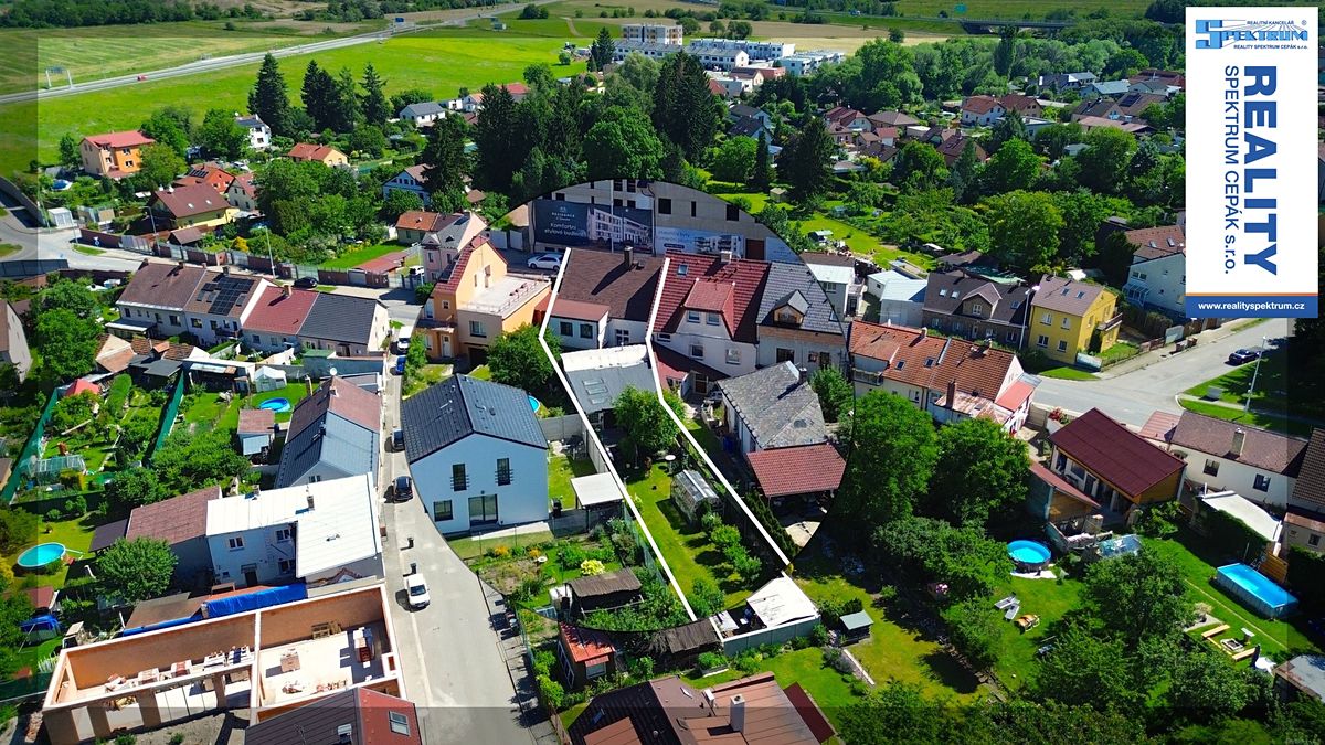 Prodej rodinného domu 216 m², pozemek 503 m² – fotografie 5