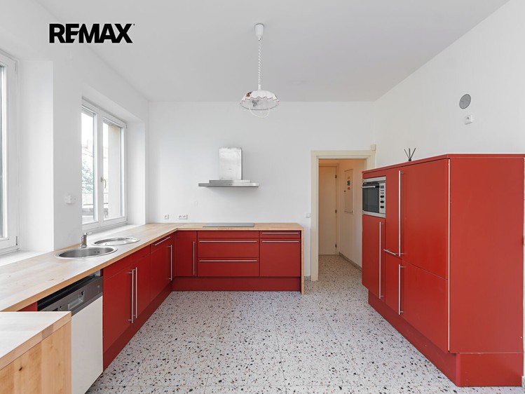 Haus zum Kauf, 675 m² (16 von 56)