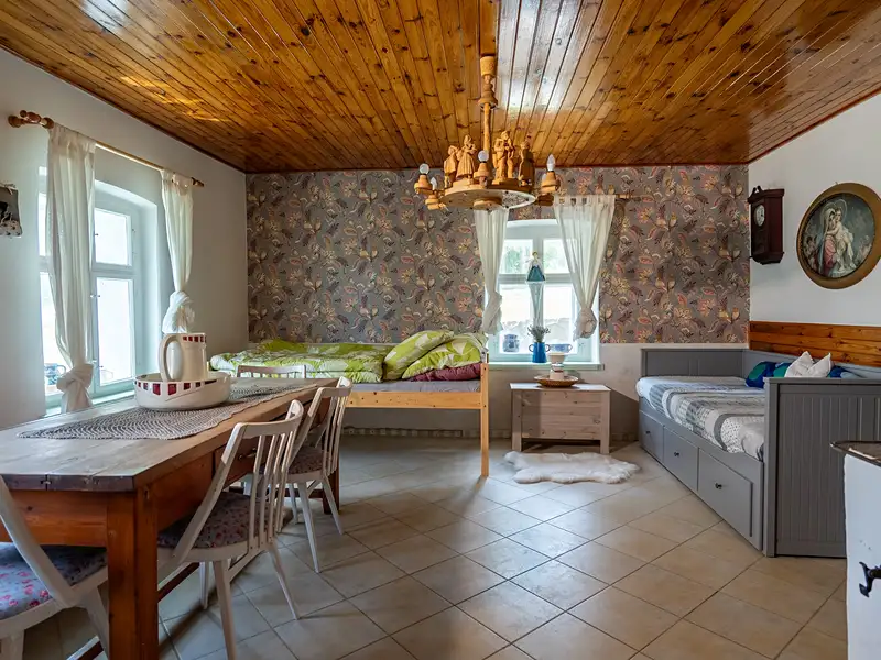 Prodej chalupy 224 m², pozemek 2058 m², Liptaň – náhled fotky 2