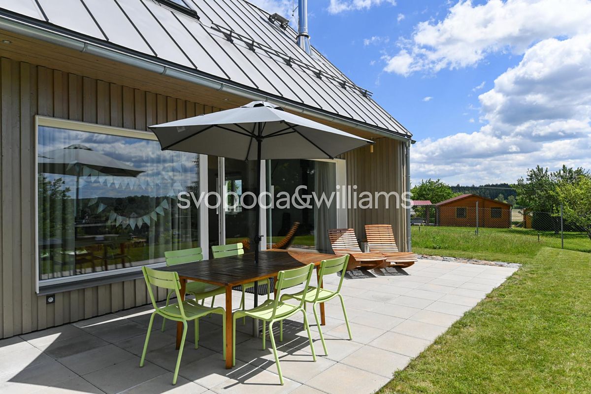 Prodej rodinného domu 137 m², pozemek 1085 m² – fotografie 5
