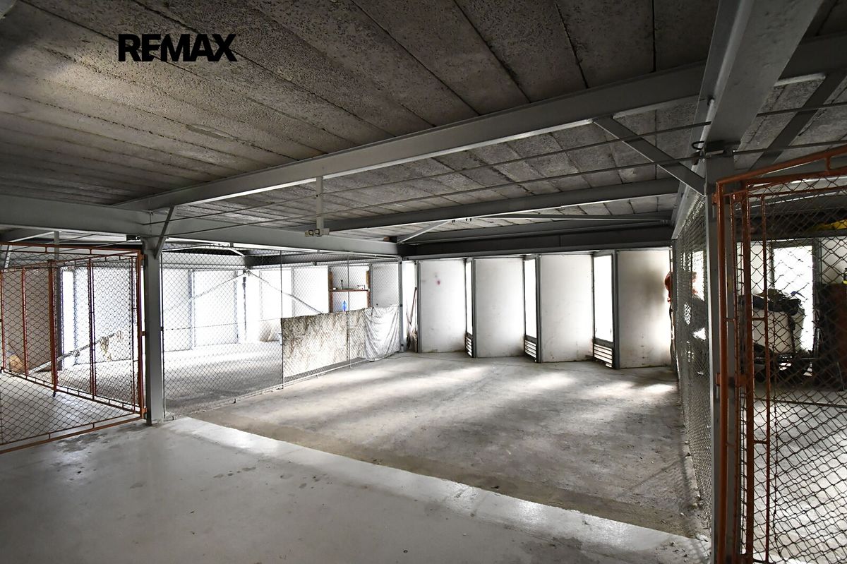 Prodej garážového stání 13 m² – fotografie 3
