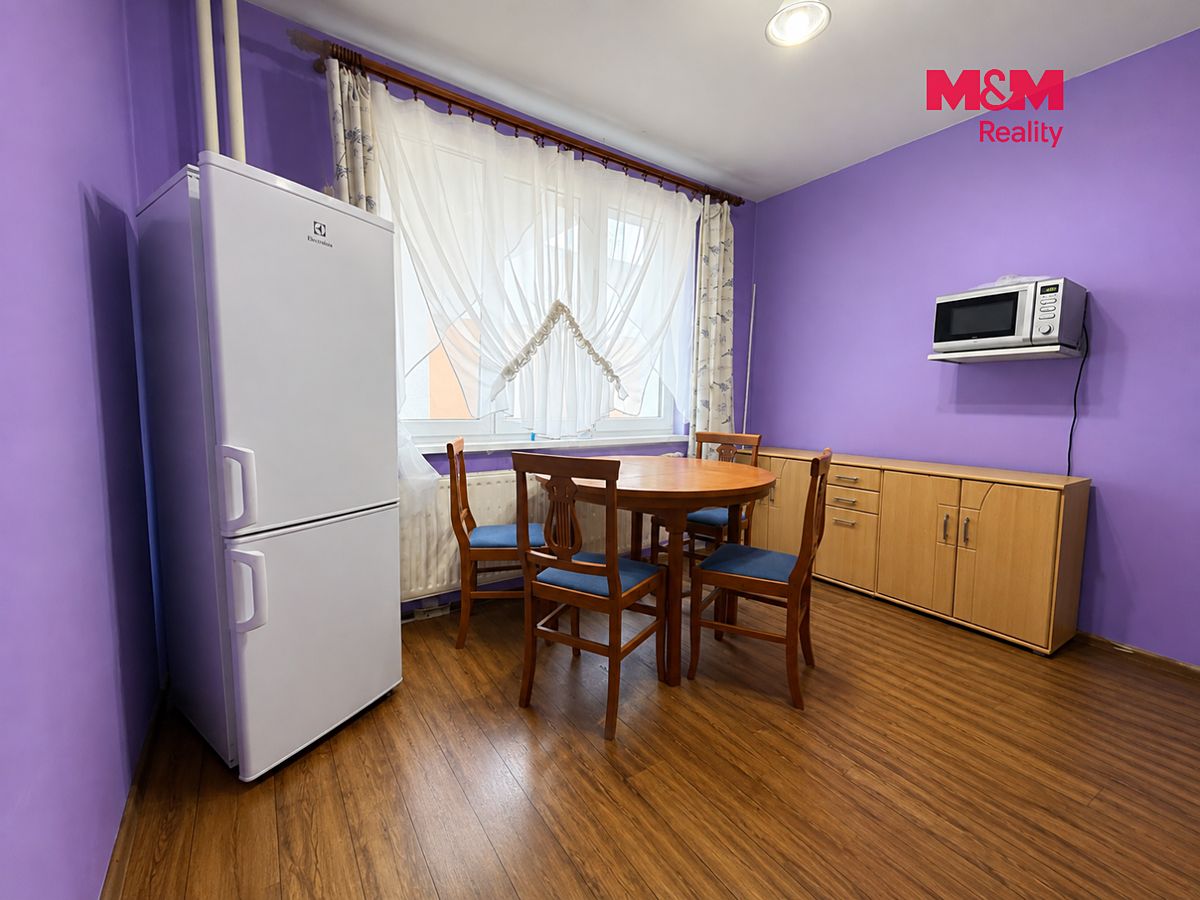 Pronájem bytu 1+1 40 m² – fotografie 3