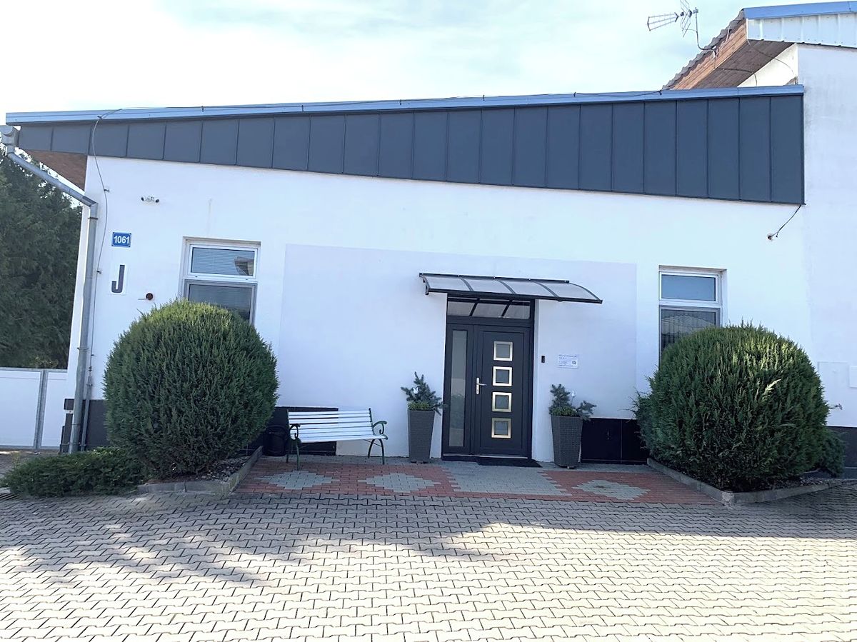 Pronájem kanceláře 228 m²