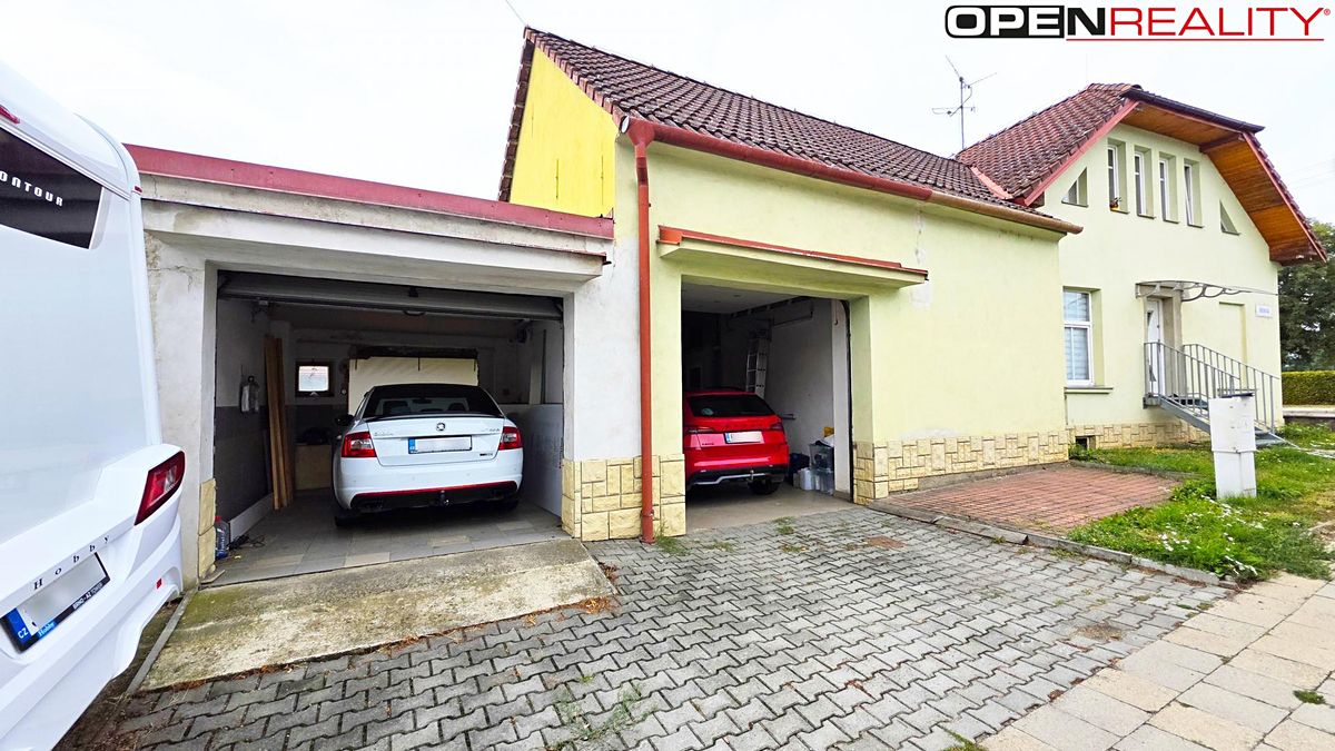 Prodej rodinného domu 250 m², pozemek 650 m²