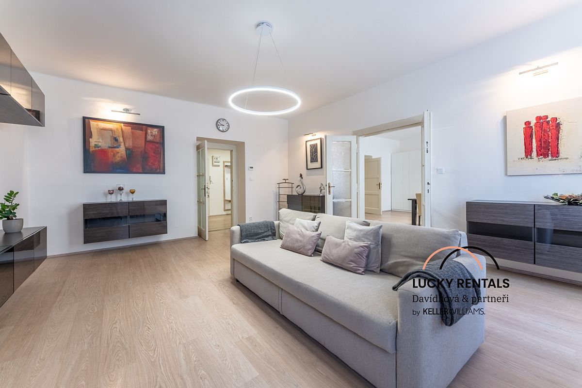 Pronájem bytu 3+1 135 m² – fotografie 3