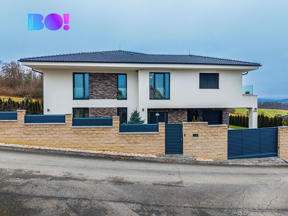 Prodej rodinného domu 543 m², pozemek 1009 m²