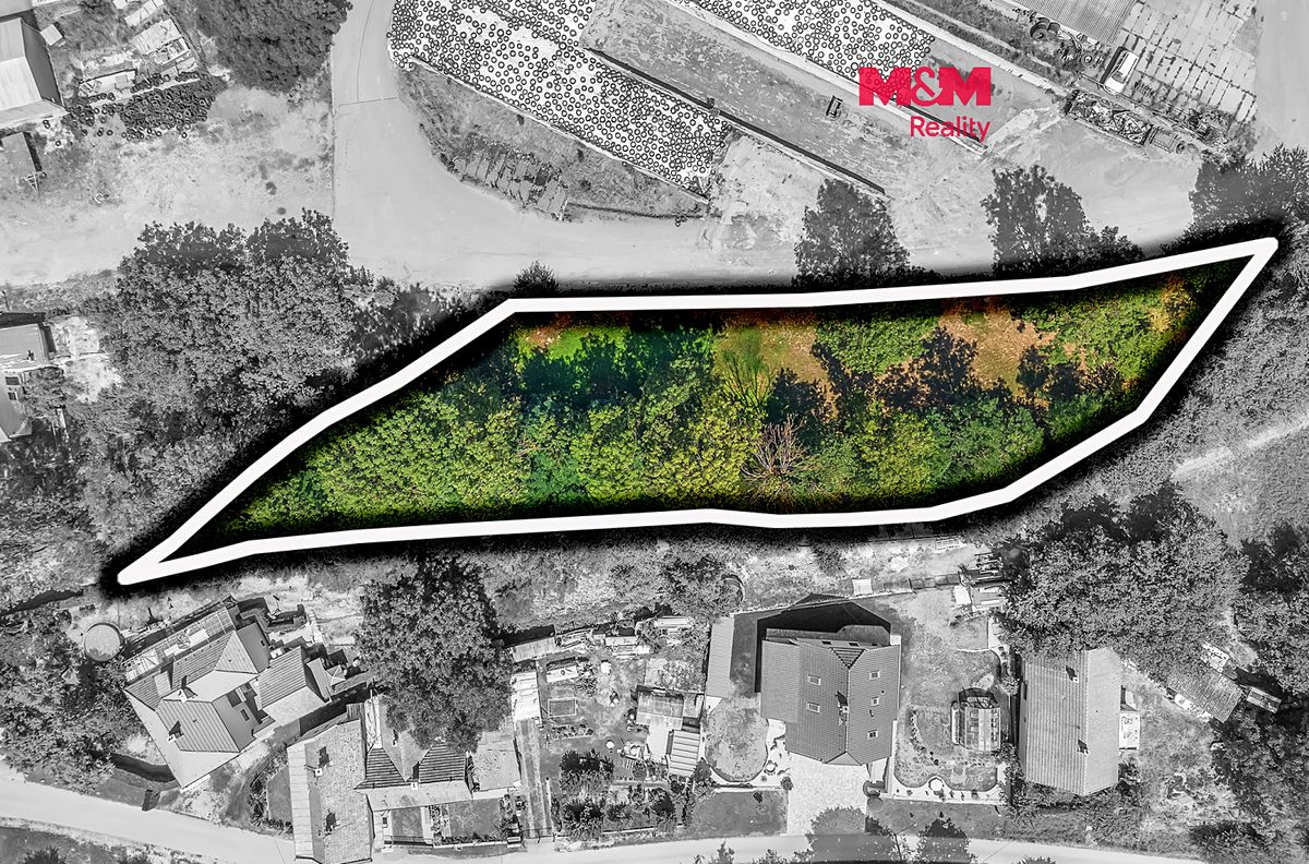 Prodej stavebního pozemku 2075 m²