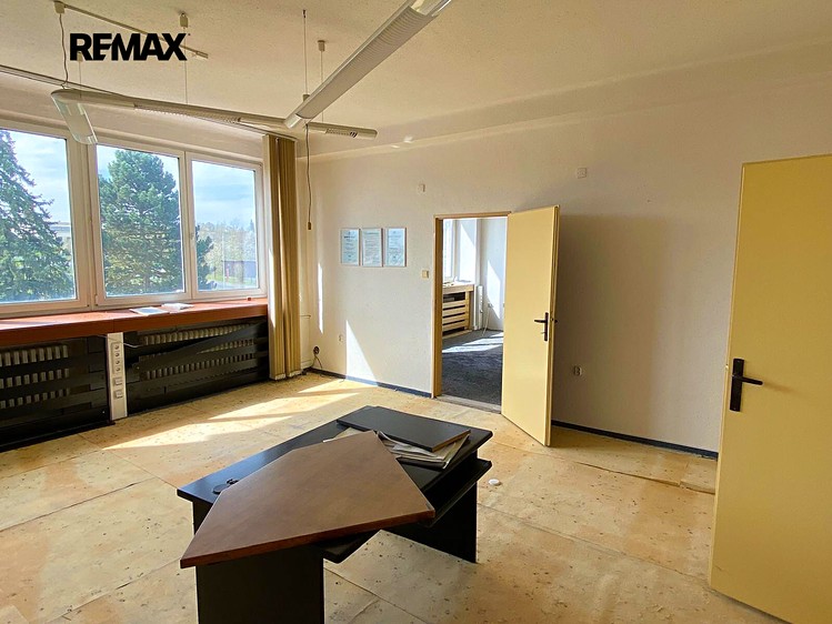 Gewerbefläche zum Kauf, 1.200 m² (14 von 36)