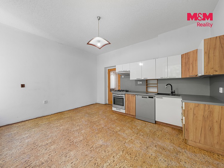 Квартира 4+1 на продаж, 91 м² (5 з 16)
