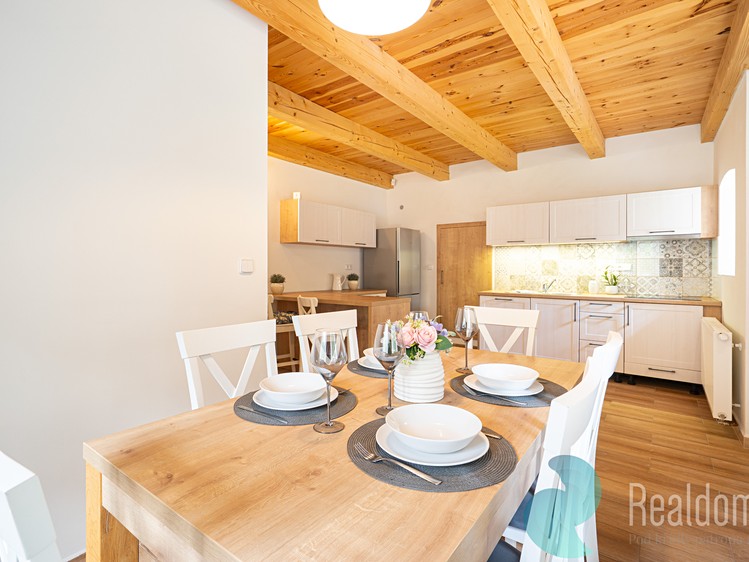 Haus zum Kauf, 302 m² (7 von 27)