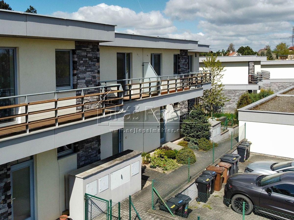 Prodej rodinného domu 83 m², pozemek 137 m² – fotografie 3