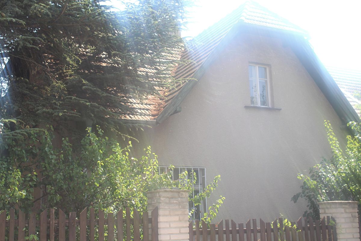 Prodej rodinného domu 160 m², pozemek 114 m² – fotografie 2
