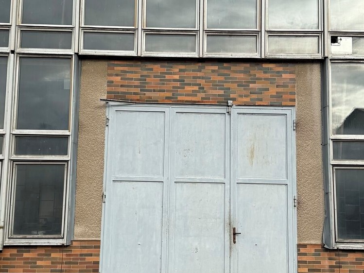 Комерційне приміщення в оренду, 410 м² (3 з 16)