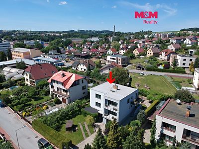Prodej rodinného domu 303 m², pozemek 924 m²
