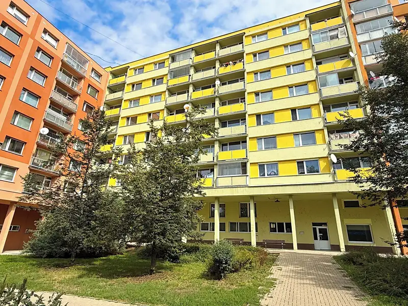 Prodej bytu 2+1 66 m², Lovosice – náhled fotky 1