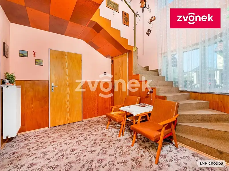 Prodej rodinného domu 190 m², pozemek 1469 m², Lukov – náhled fotky 3