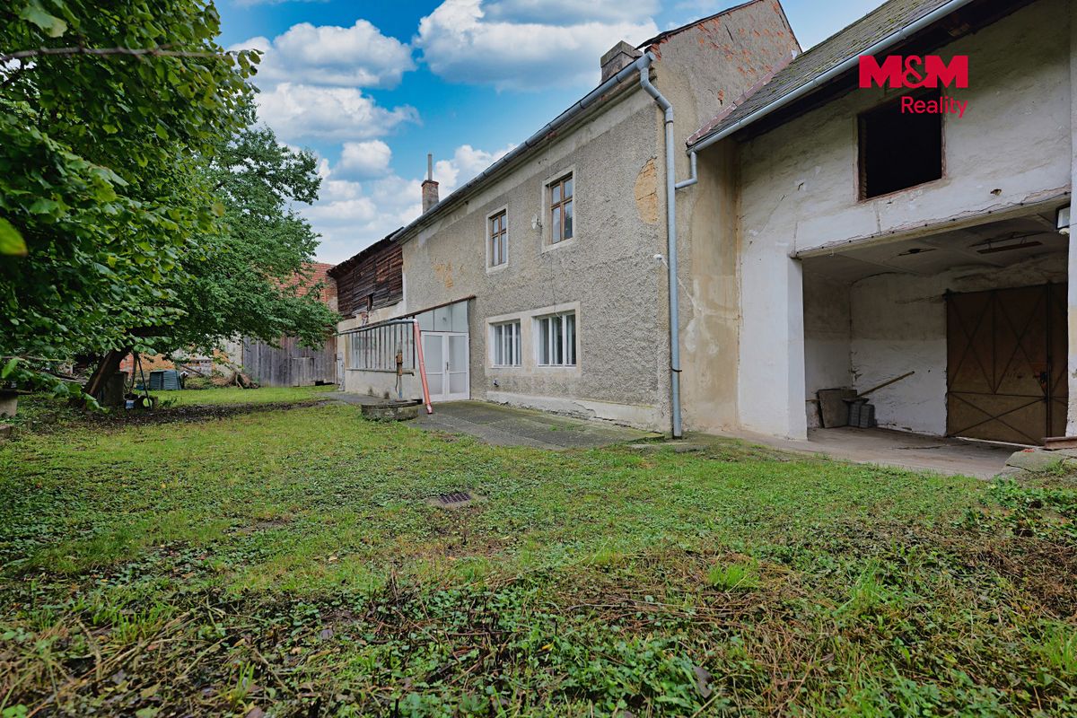 Prodej rodinného domu 143 m², pozemek 1153 m² – fotografie 3