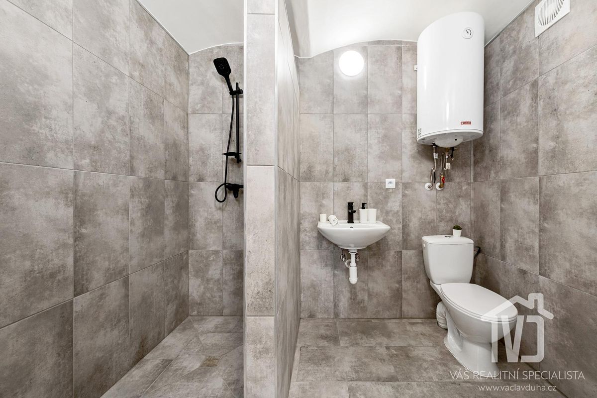 Prodej bytu 2+1 58 m² – fotografie 3