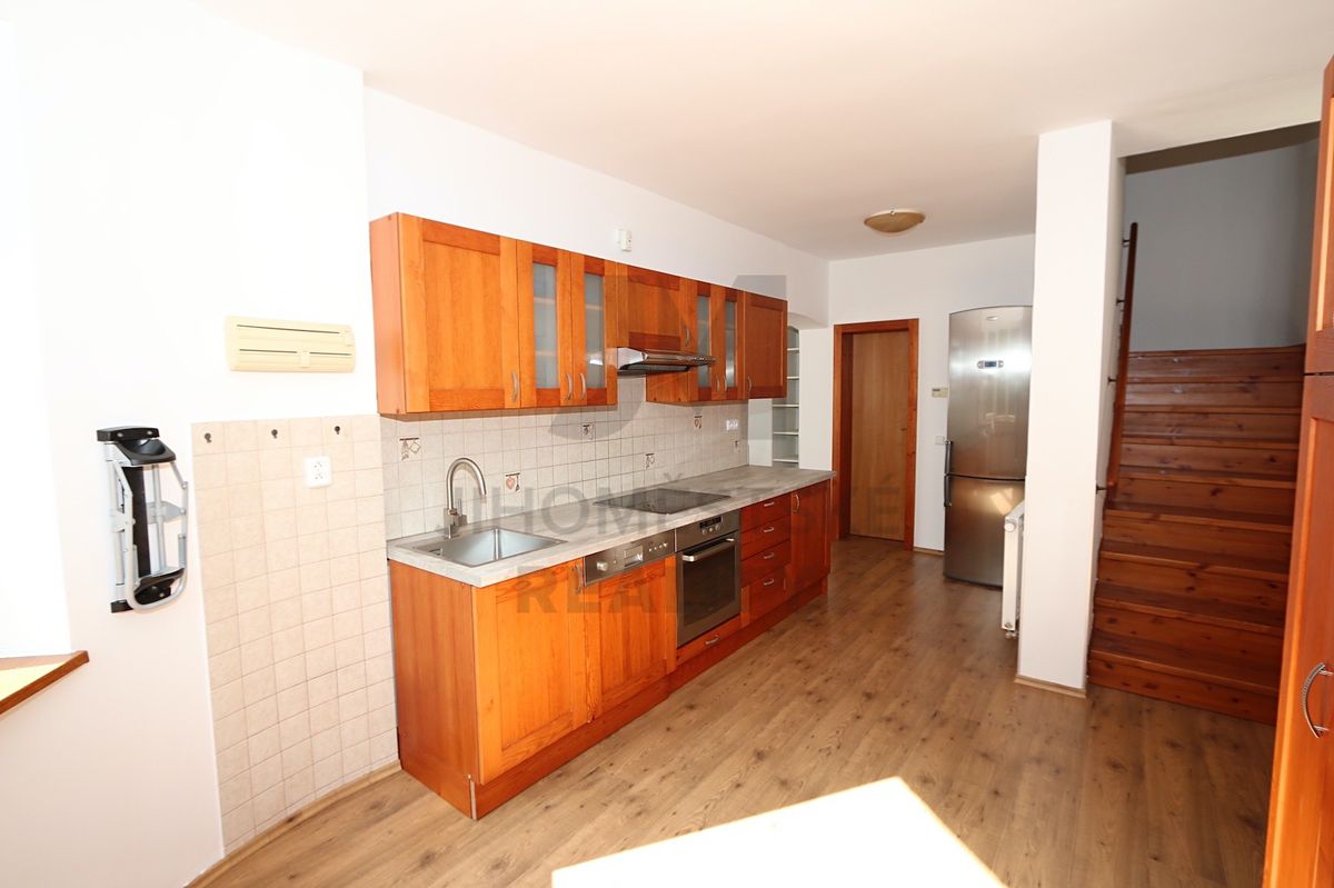 Pronájem bytu 3+1 110 m² – fotografie 4