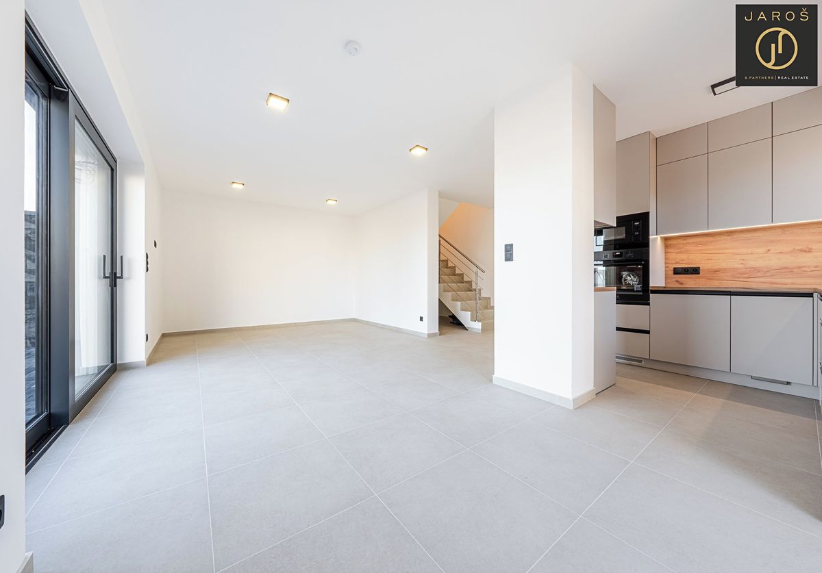 Prodej rodinného domu 120 m², pozemek 506 m² – fotografie 4
