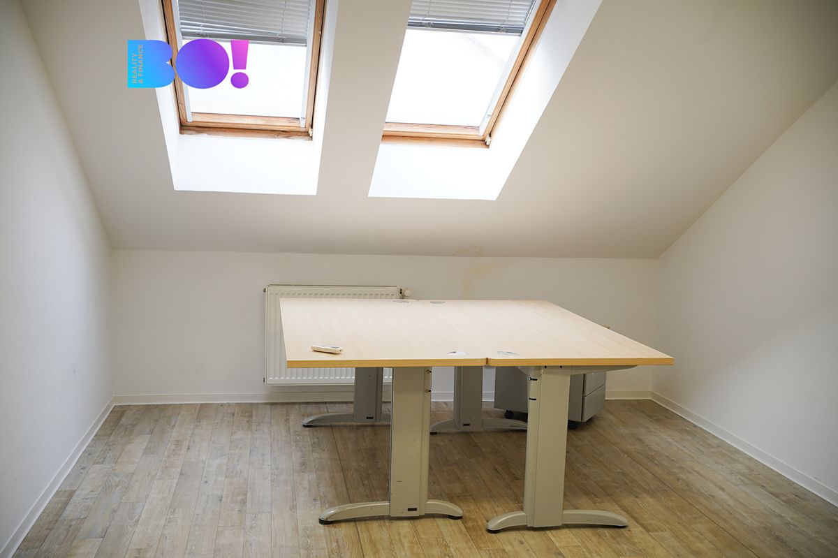 Pronájem kanceláře 47 m² – fotografie 2