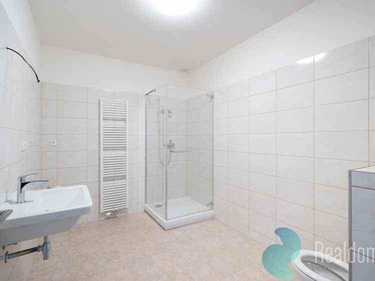 Комерційне приміщення на продаж, 1 325 м² (7 з 13)