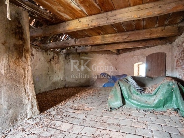 Prodej komerčního prostoru, 1 144 m² (18 z 31)