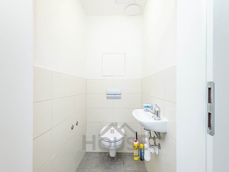 Gewerbefläche zum Kauf, 550 m² (14 von 31)