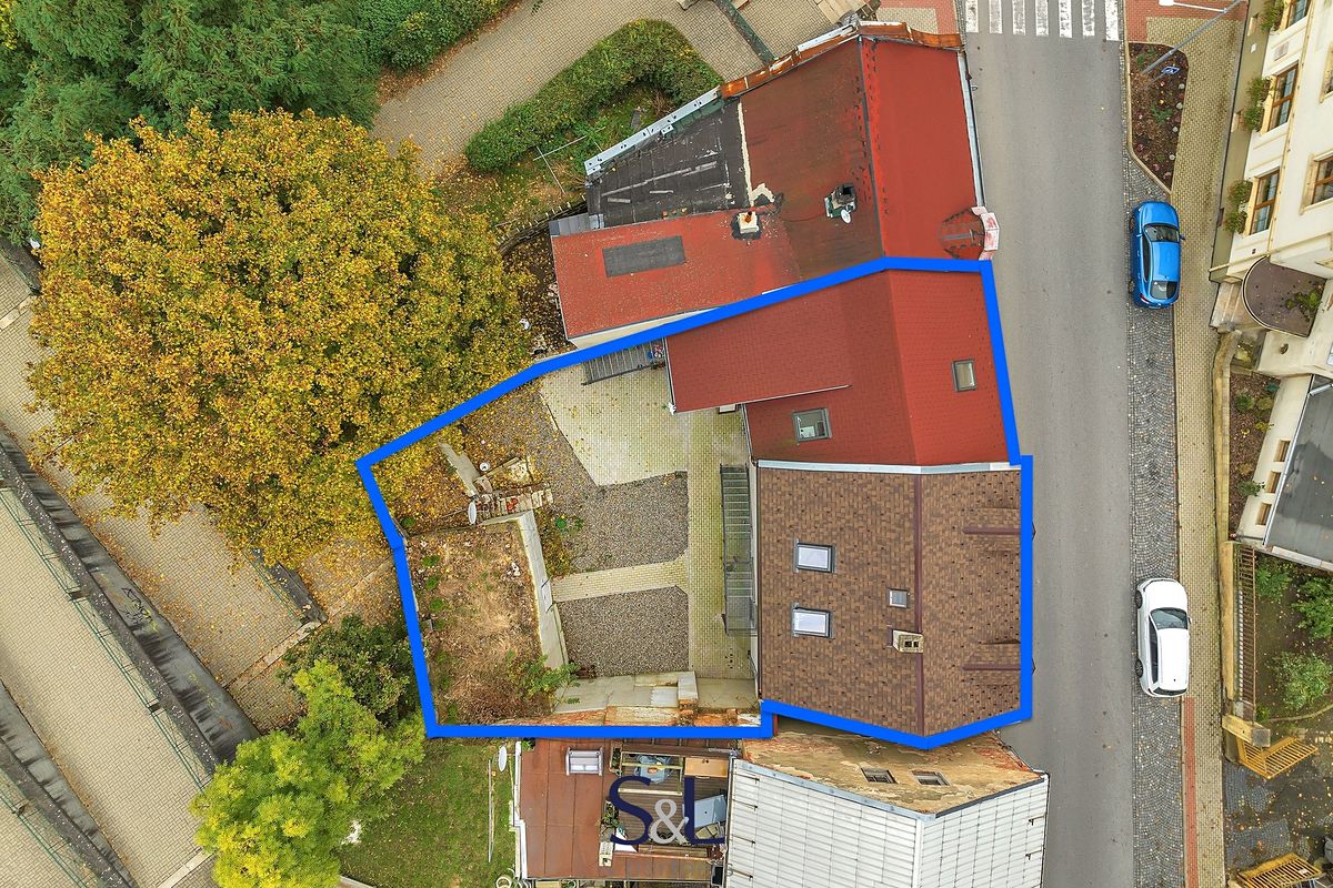 Prodej rodinného domu 240 m², pozemek 292 m² – fotografie 3