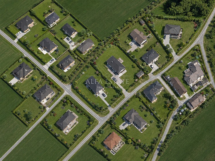 Prodej pozemku, 1 060 m² (7 z 12)