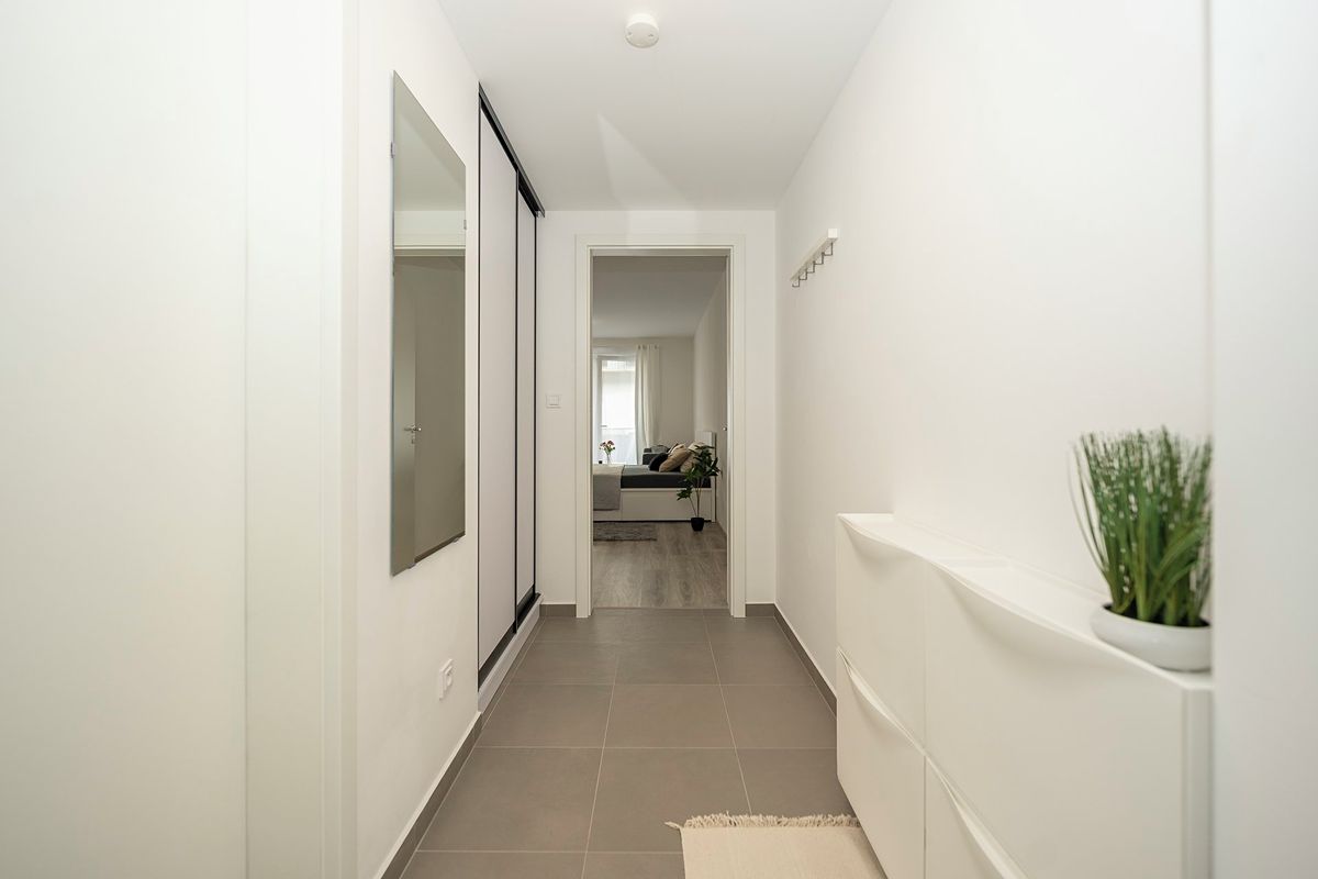 Pronájem bytu 1+kk 39 m² – fotografie 4