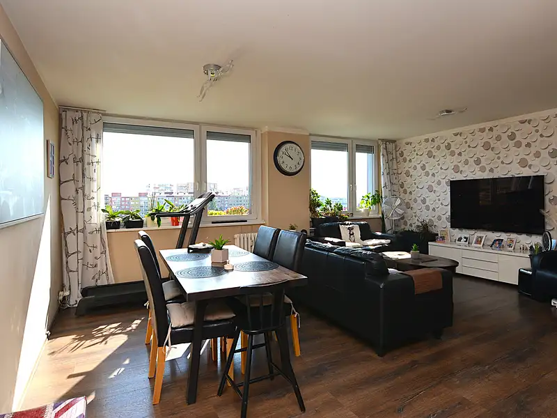 Prodej bytu 3+kk 69 m², Praha – náhled fotky 2