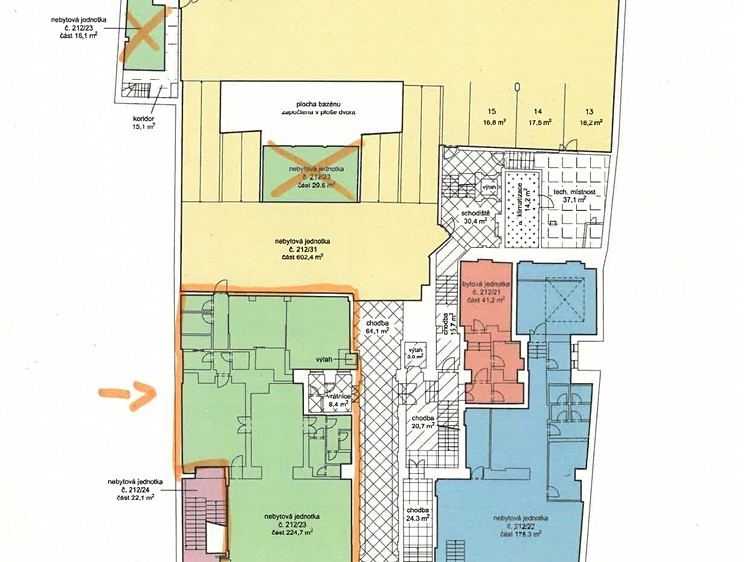 Pronájem komerčního prostoru, 224 m² (8 z 18)