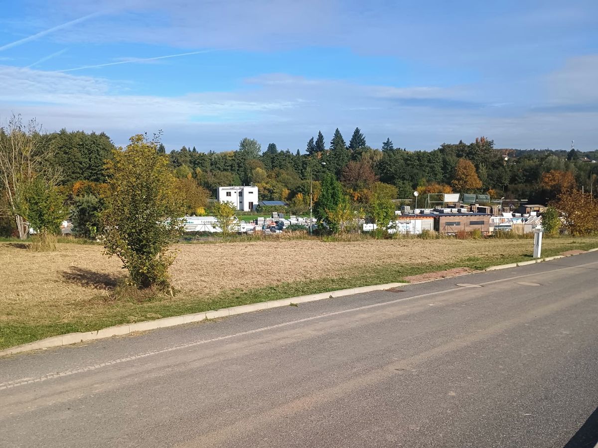 Prodej stavebního pozemku 708 m²