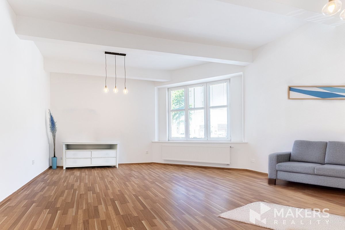 Prodej bytu 1+1 56 m² – fotografie 2