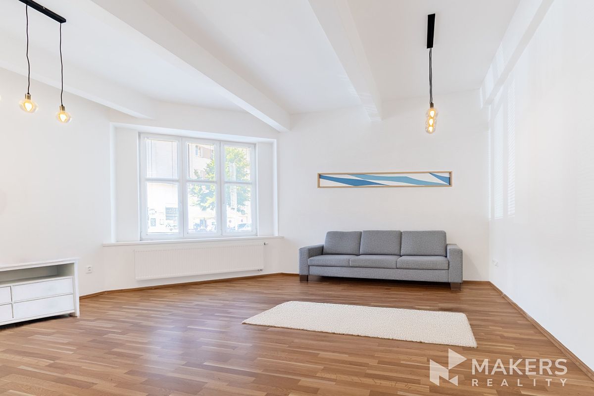 Prodej bytu 1+1 56 m²