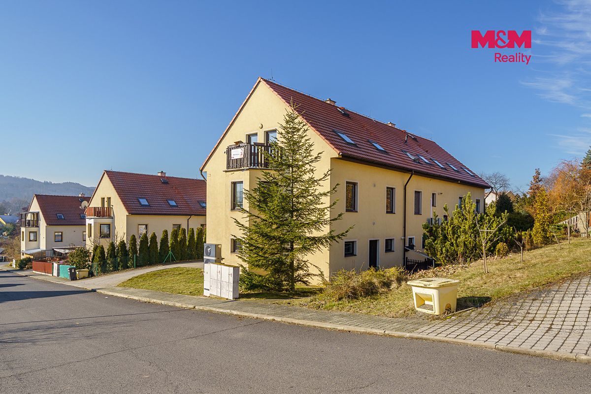 Prodej rodinného domu 169 m², pozemek 291 m² – fotografie 3