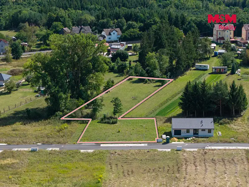 Prodej stavebního pozemku 1509 m², Třebeň – náhled fotky 2