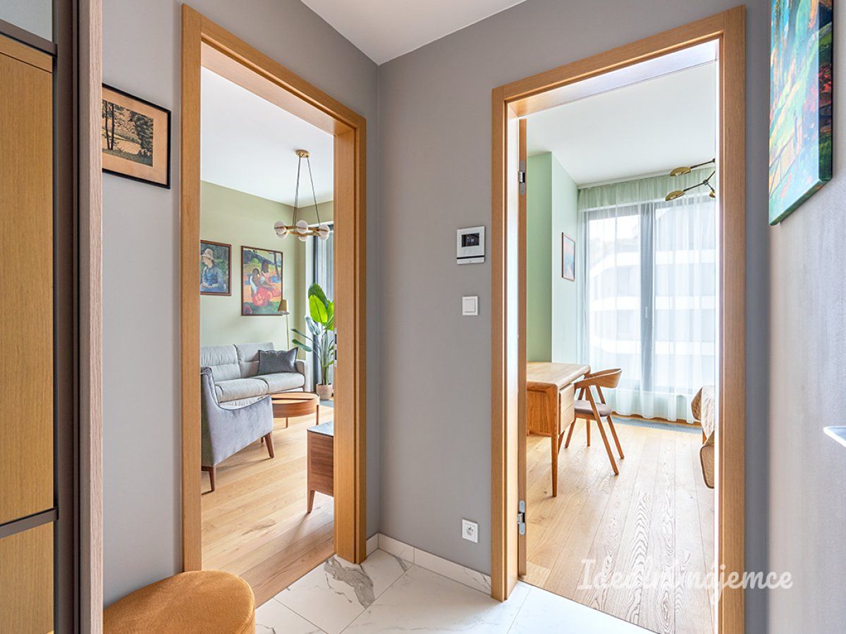 Pronájem bytu 2+kk 58 m² – fotografie 3