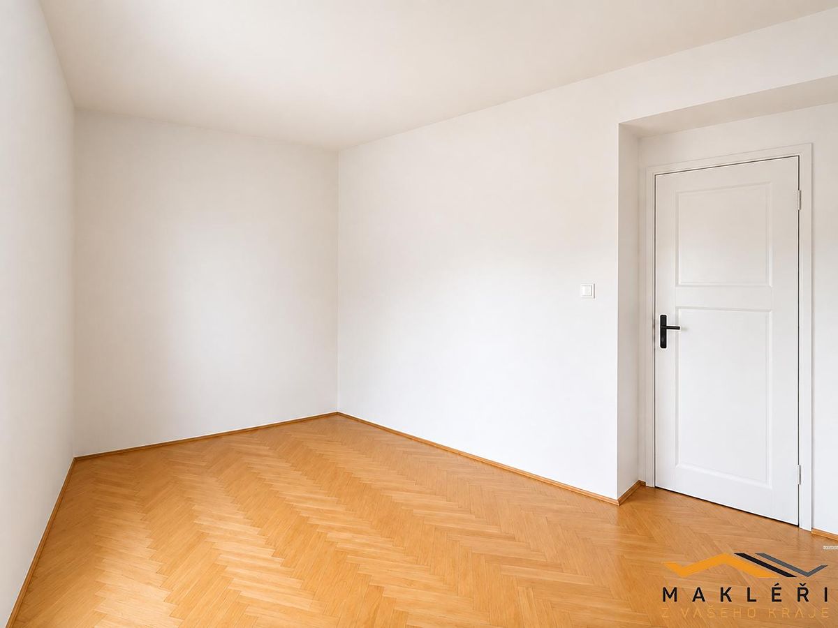 Pronájem bytu 2+1 50 m² – fotografie 3