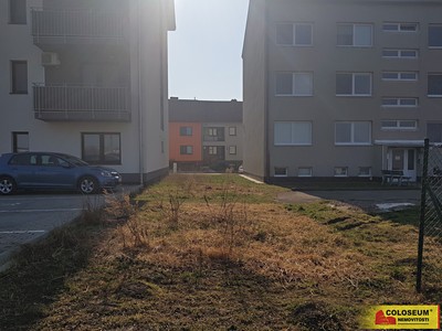 Prodej pozemku, 231 m² (2 z 4)