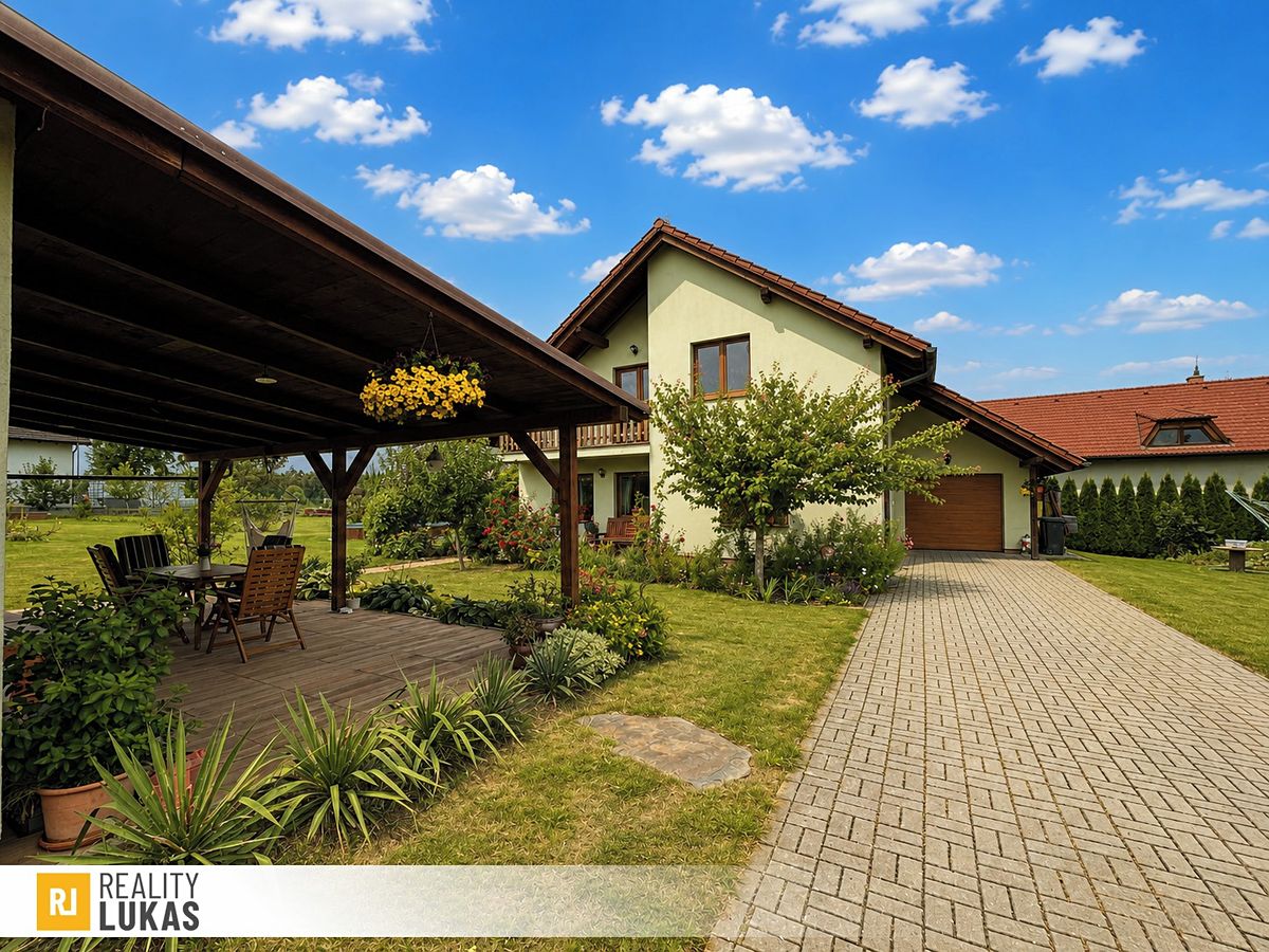 Prodej rodinného domu 169 m², pozemek 1010 m²
