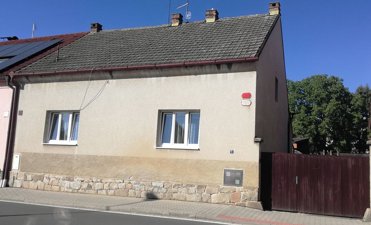 Prodej rodinného domu 110 m², pozemek 1233 m²